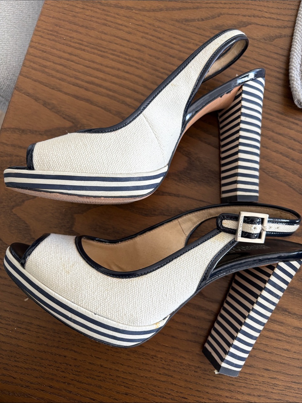 Michael Kors Cream and Black Slingback Peep-Toe Heels size 8